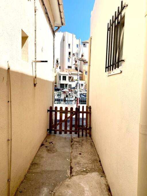 Le Cabanon Du Vallon Des Auffes Leilighet Marseille Eksteriør bilde